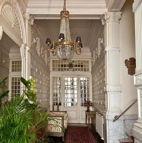 B&B The Baron Antwerpen